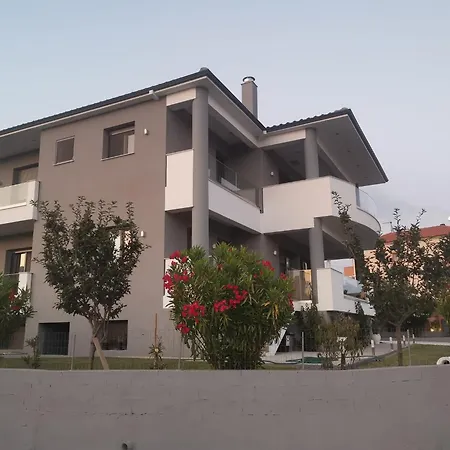 Il Grigio לימנריה